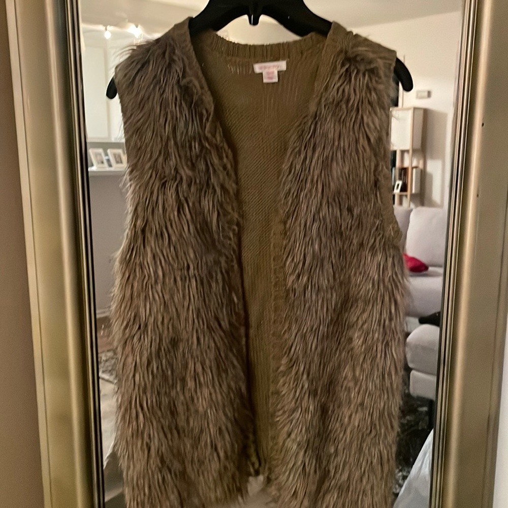 Cute vest